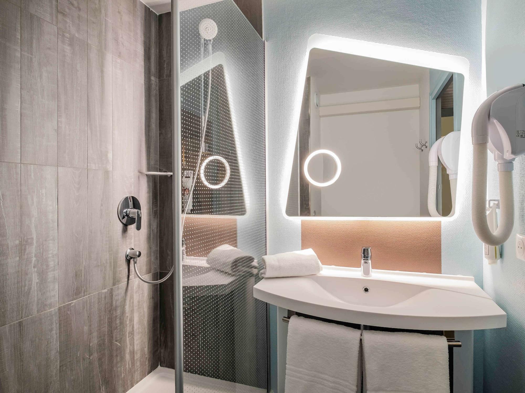Ibis Amboise Hotel Luaran gambar