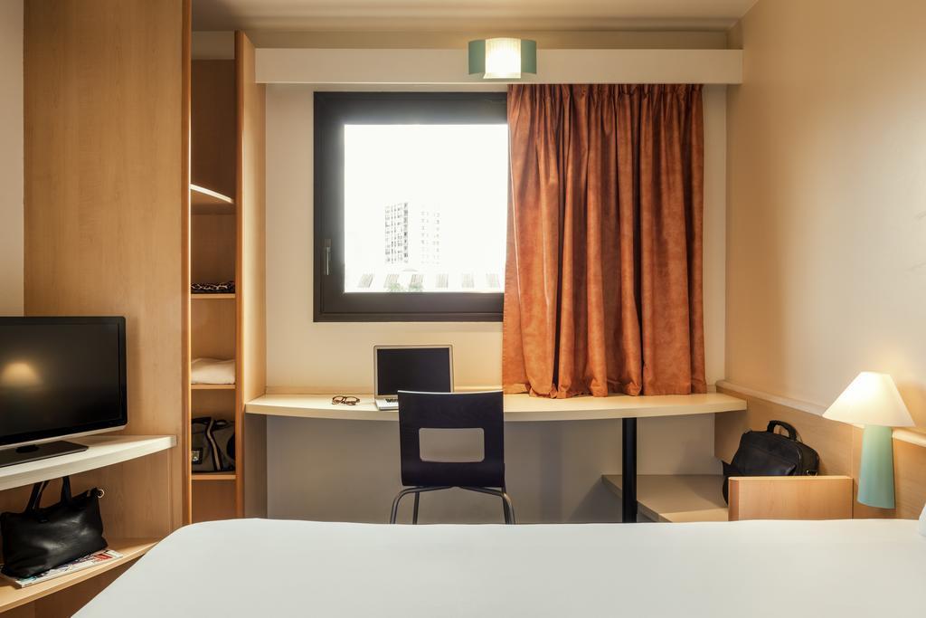Ibis Amboise Hotel Luaran gambar